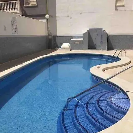 2 Bedroom 100 M To Playa De Locos ,pool تورّيفيِخا