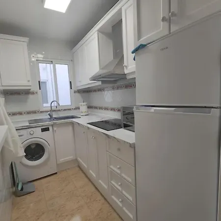 شقة 2 Bedroom 100 M To Playa De Locos ,pool تورّيفيِخا