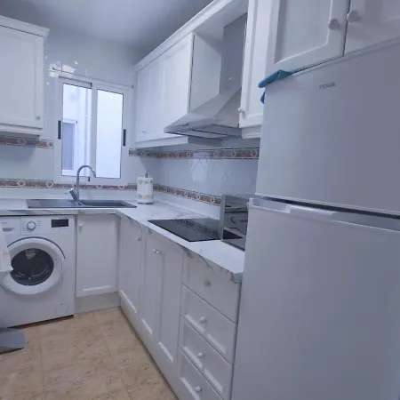 2 Bedroom 100 M To Playa De Locos ,pool * تورّيفيِخا